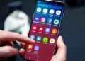 삼성 갤럭시 장치에 사전 설치된 Samsung Apps를 삭제하는 방법